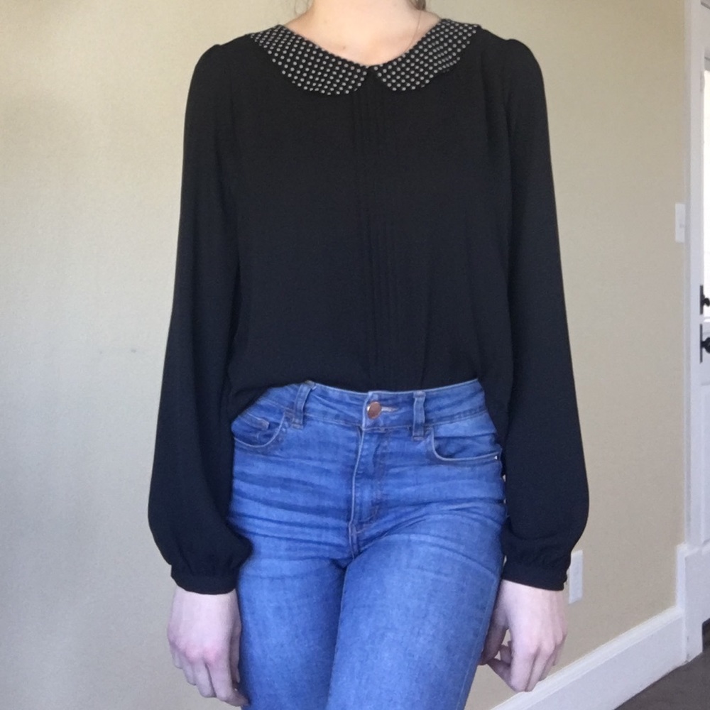 Long sleeve blouse with polka dot collar
